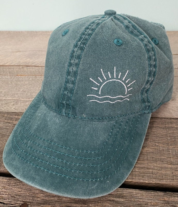 Beach baseball hat Sunshine Design ~Pigment Dyed~Unstructured-womens hat